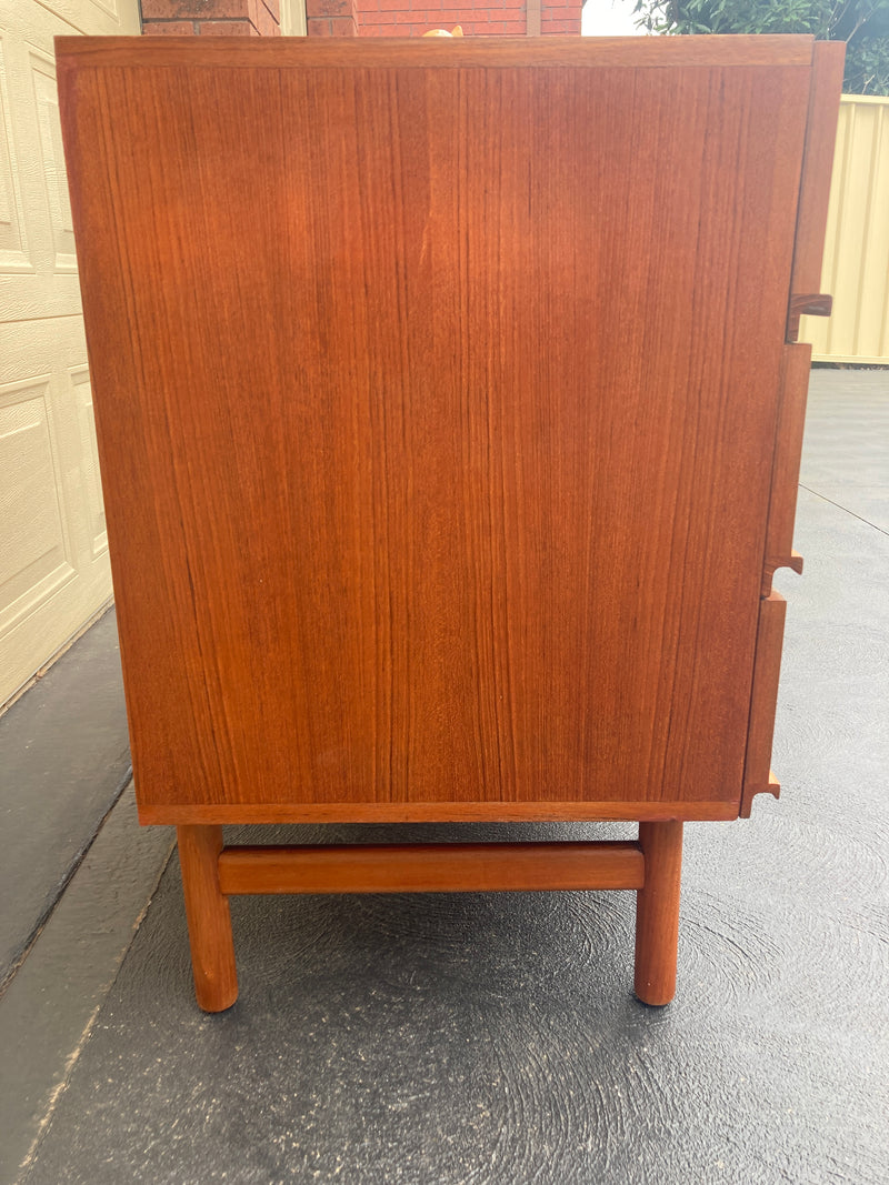 Parker lip sideboard modular bedside tables genuine restored MCM 1960s