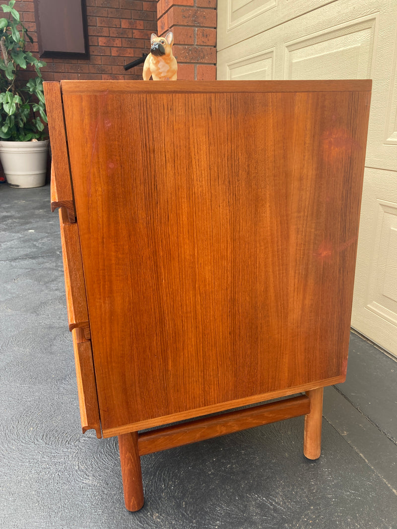 Parker lip sideboard modular bedside tables genuine restored MCM 1960s