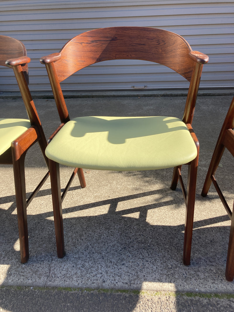 Korup Stolefabrik chairs model 32 aka Kai Kristiansen Danish original rosewood oval table extendable