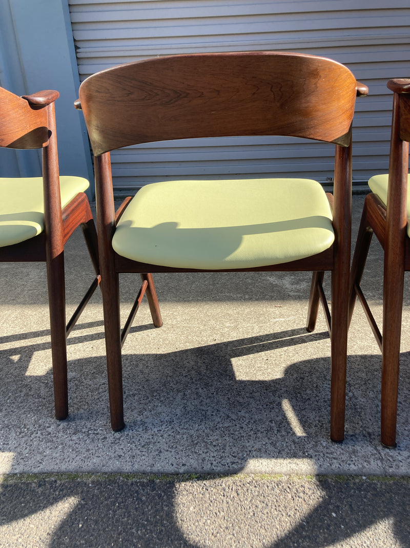Korup Stolefabrik chairs model 32 aka Kai Kristiansen Danish original rosewood oval table extendable