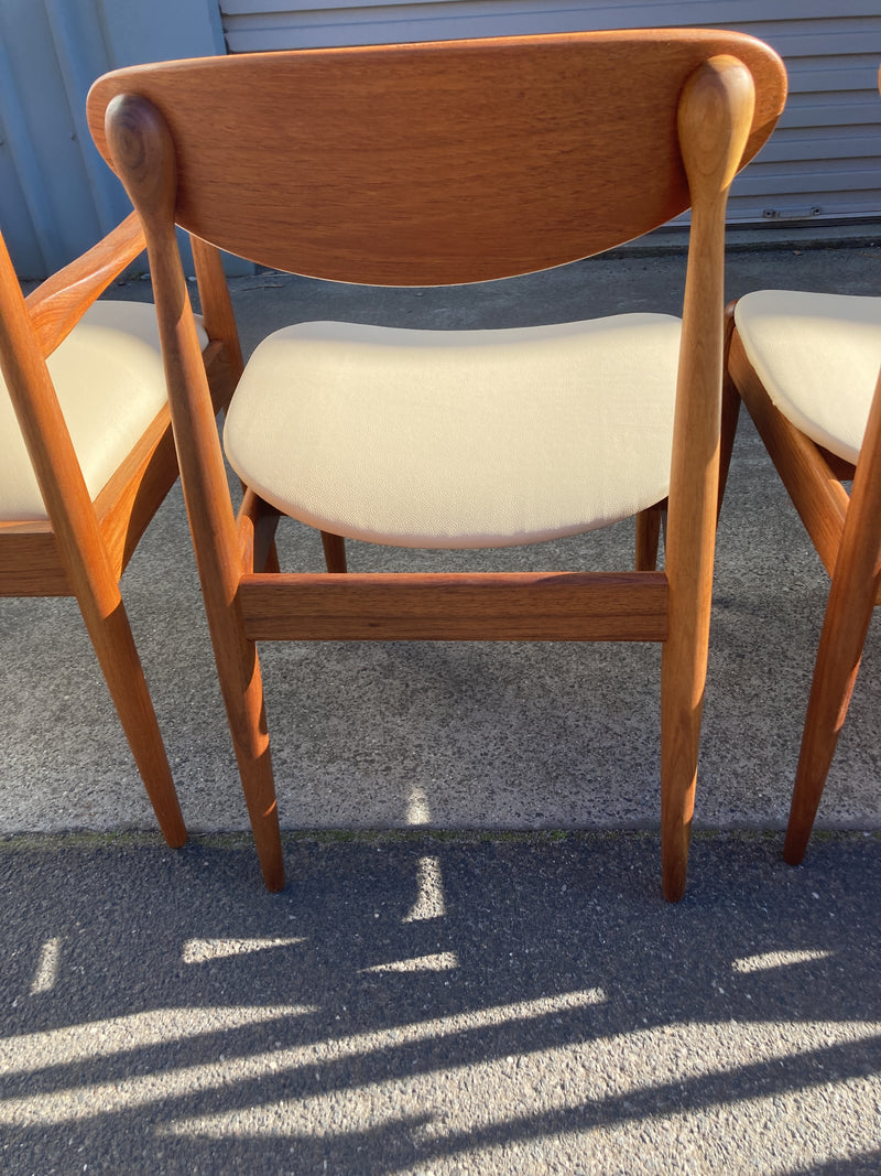 Parker carver chair deals