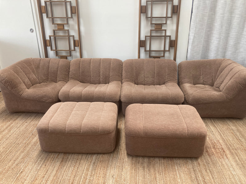 Authentic restored six piece Featherston Numero VII Lounge Suite pair of Ottoman