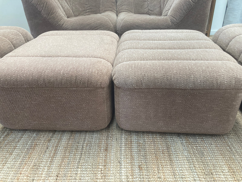 Authentic restored six piece Featherston Numero VII Lounge Suite pair of Ottoman