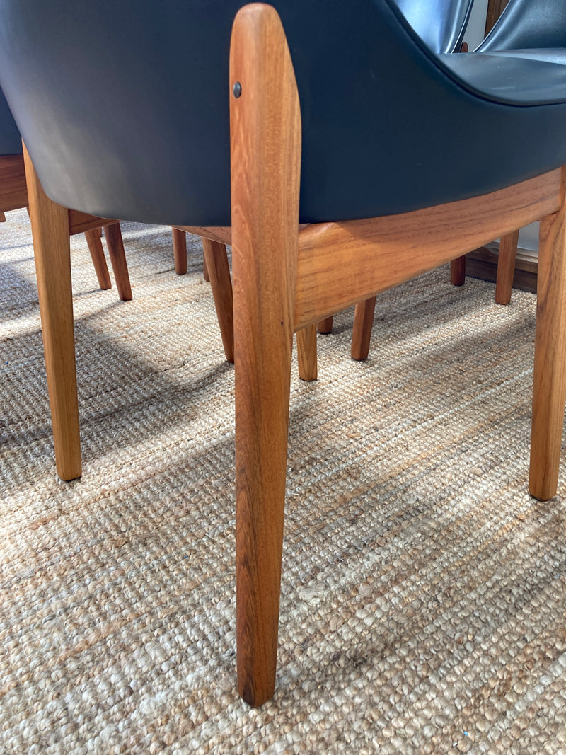 MCM dining chairs Noblett black vinyl restored set of eight