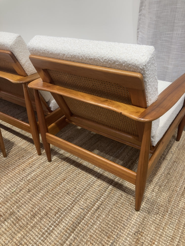 Parker wraparound rattan full set 3 seater couch pair of armchairs pair of ottomans genuine 1960s restored MCM boucle ivory