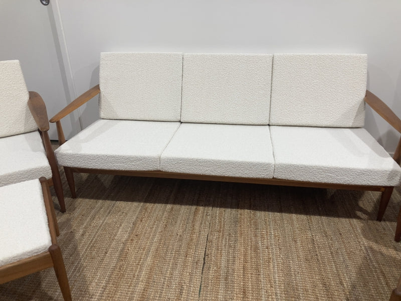 Parker wraparound rattan full set 3 seater couch pair of armchairs pair of ottomans genuine 1960s restored MCM boucle ivory