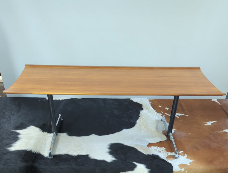 Fully restored Fler Fleredo rectangle lip coffee table chrome metal legs