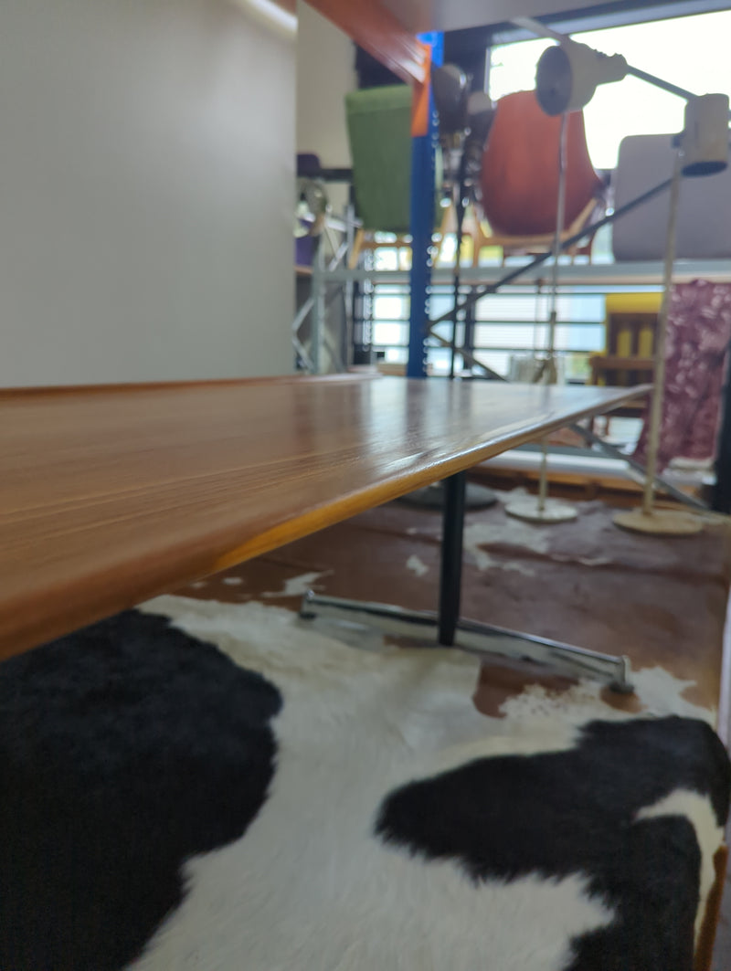 Fully restored Fler Fleredo rectangle lip coffee table chrome metal legs