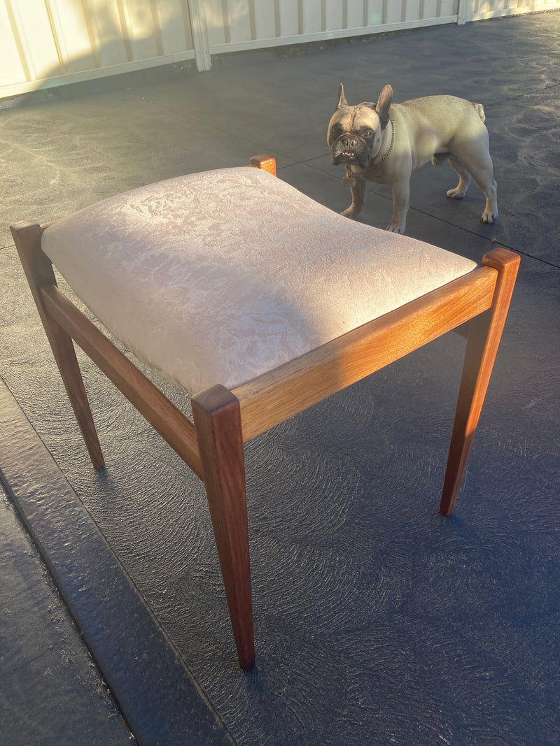 Authentic Parker stool for Nordic dresser table 1960s floral or baron plum/Purple