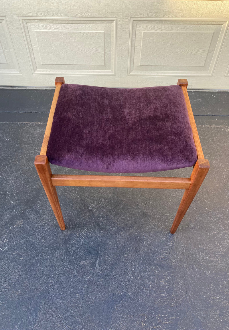 Authentic Parker stool for Nordic dresser table 1960s floral or baron plum/Purple