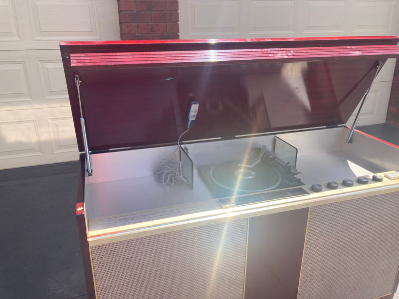 Hi-Fi Master Multi Sonic Stereo Kriesler Radiogram stereo sideboard valve