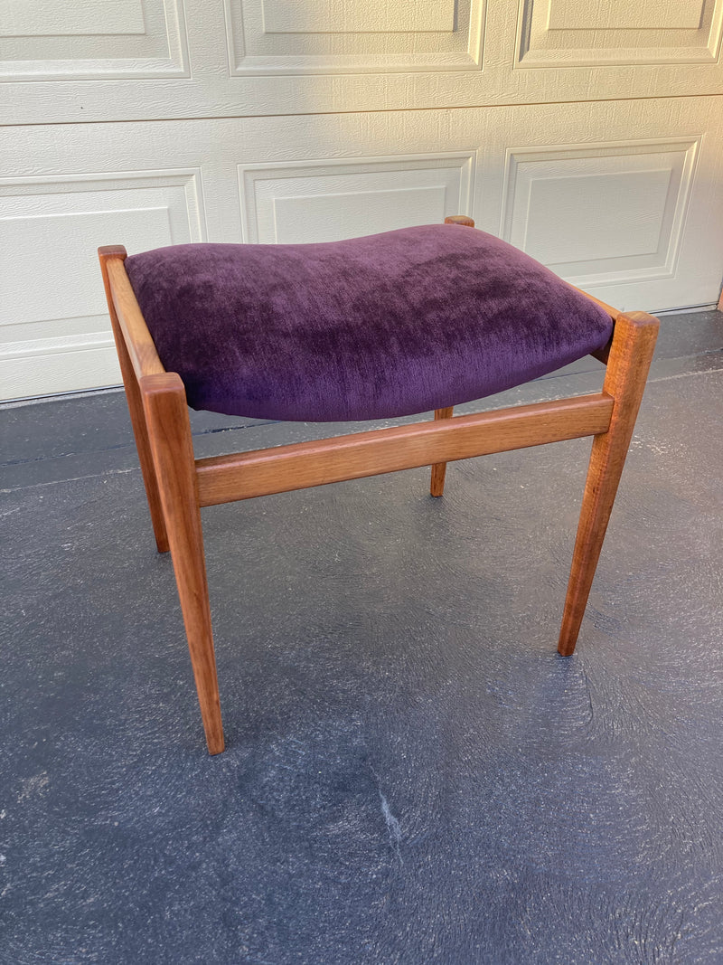 Authentic Parker stool for Nordic dresser table 1960s floral or baron plum/Purple