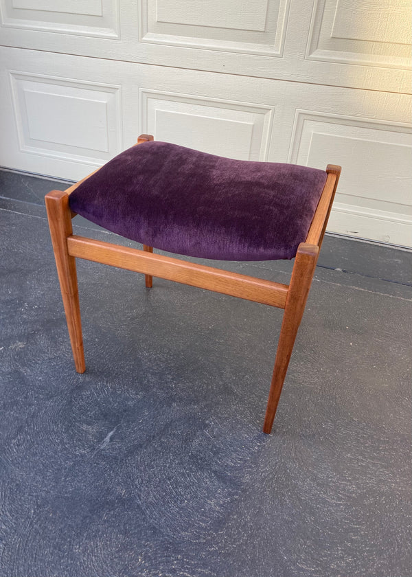 Authentic Parker stool for Nordic dresser table 1960s floral or baron plum/Purple