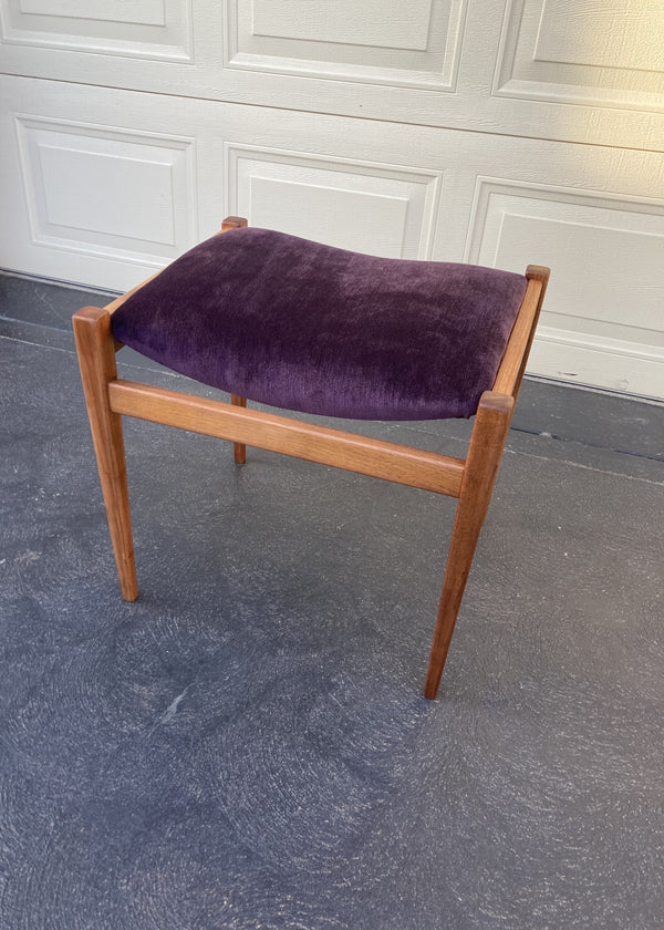 Authentic Parker stool for Nordic dresser table 1960s Shark mingle mangle