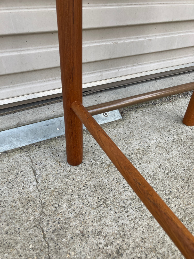 Pair of genuine Parker Bar stools in black vinyl restored MCM