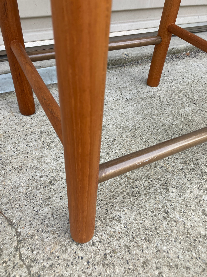 Pair of genuine Parker Bar stools in black vinyl restored MCM