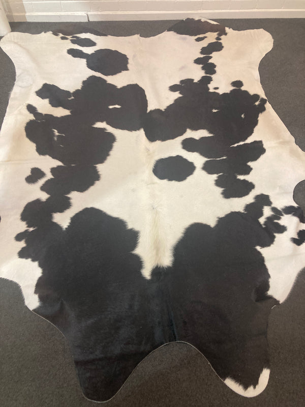 Cow Hide authentic genuine Holando black white extra large Italy