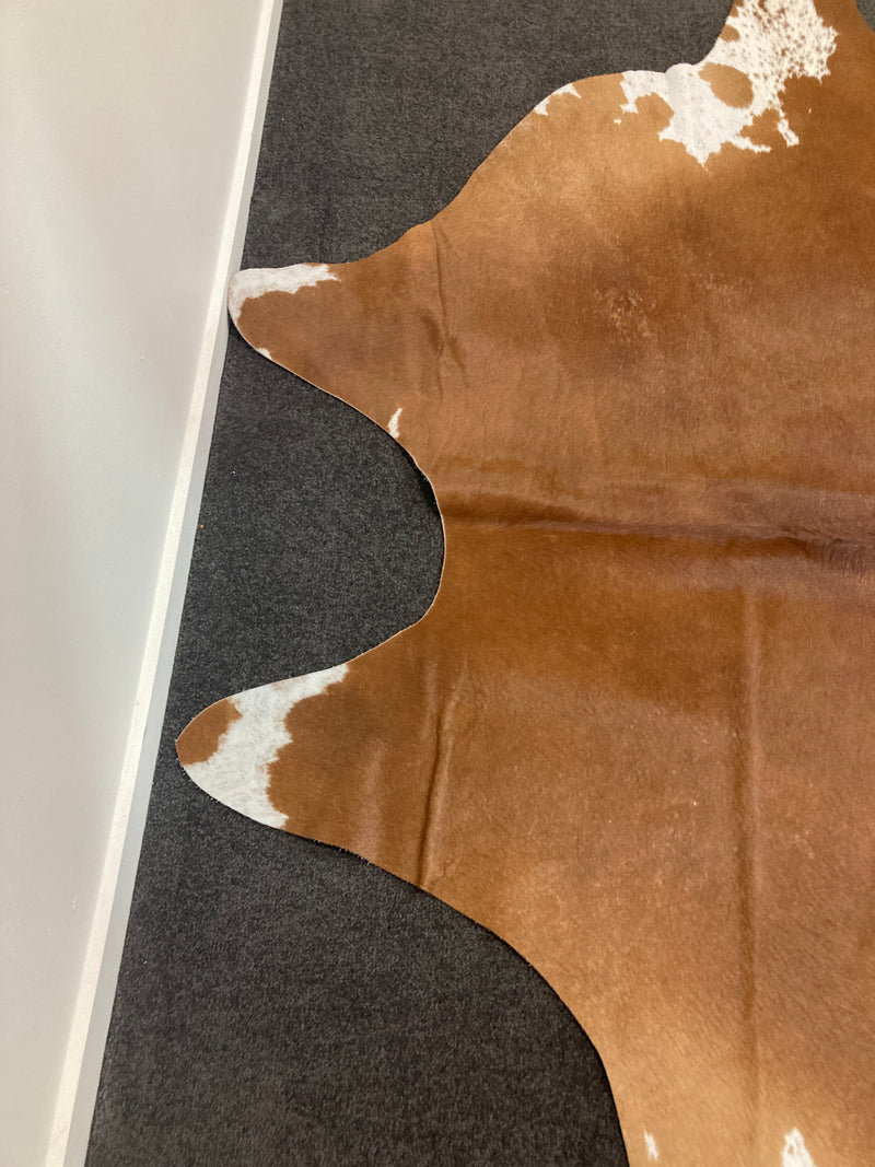 Cow Hide authentic genuine Hereford extra large Italy