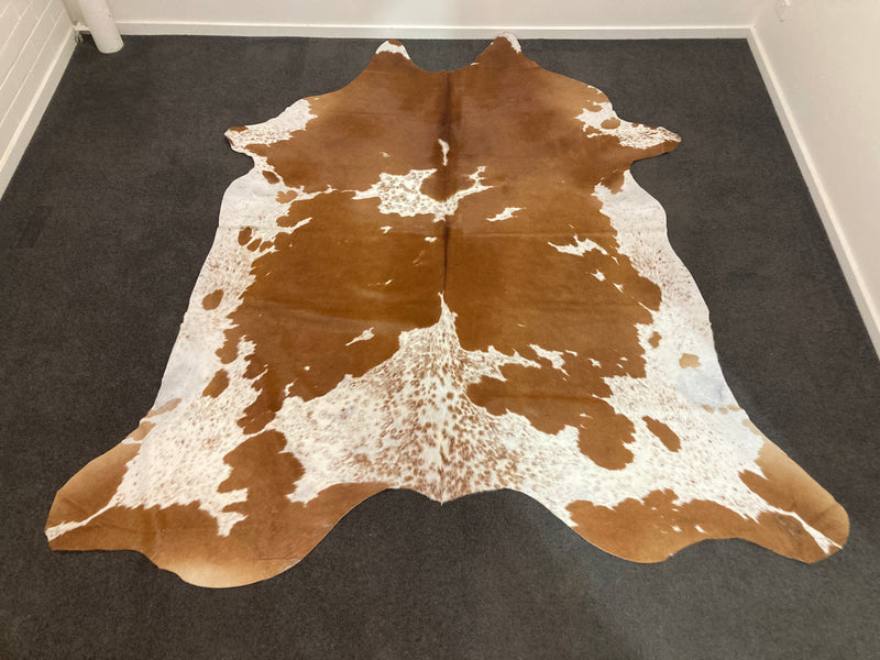 Cow Hide authentic genuine Hereford extra large Italy