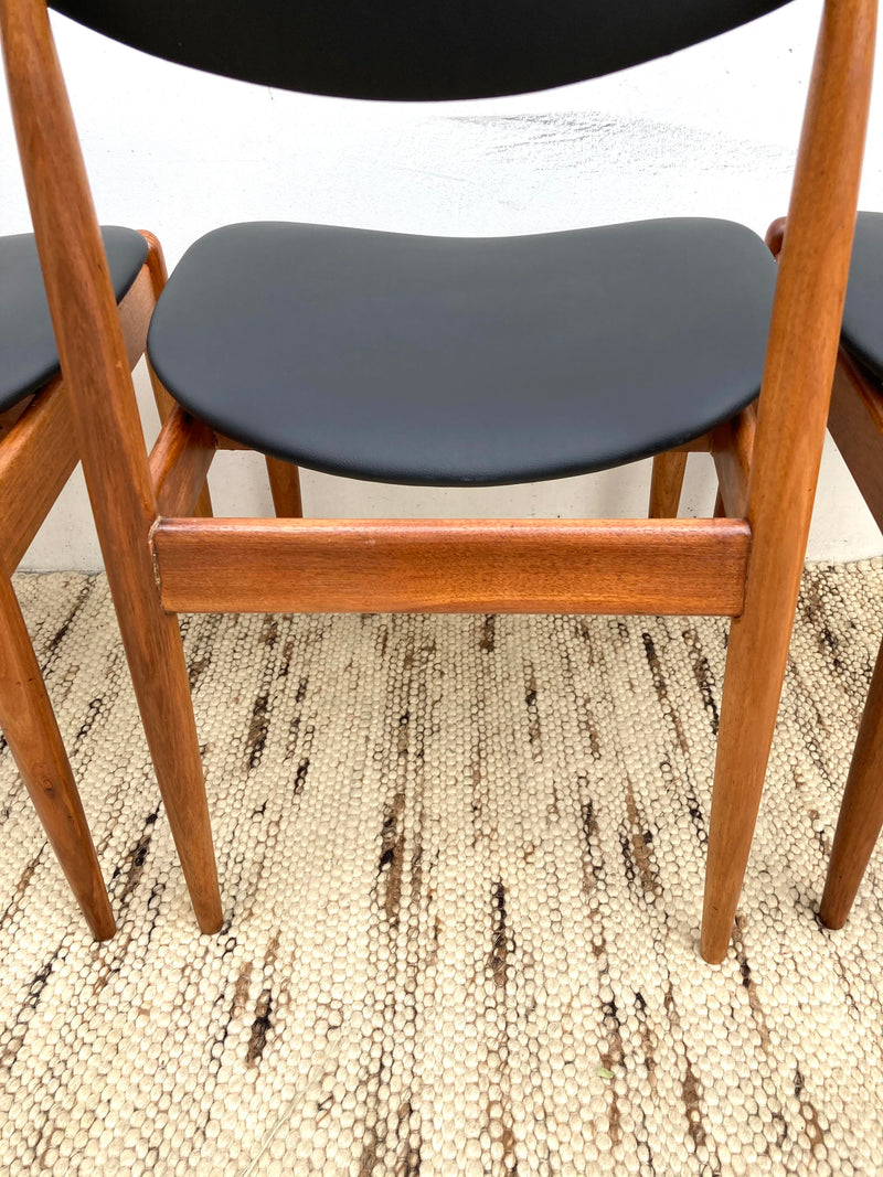 Pre order - Authentic Parker Matchstick dining chairs x 4 1960s model 107 restored black italian leather