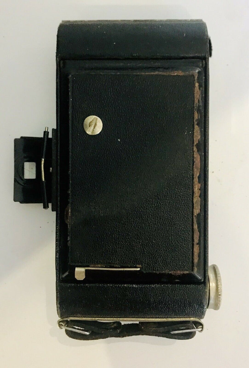 Kodak Brownie folding camera film six-20 made in Great Britain vintage
