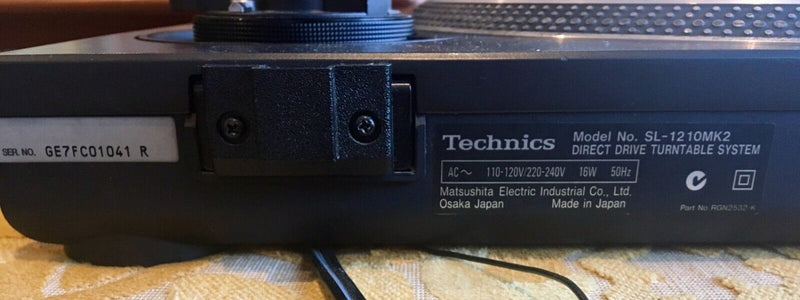 Technics SL-1210 mk2 direct drive vinyl turntable used