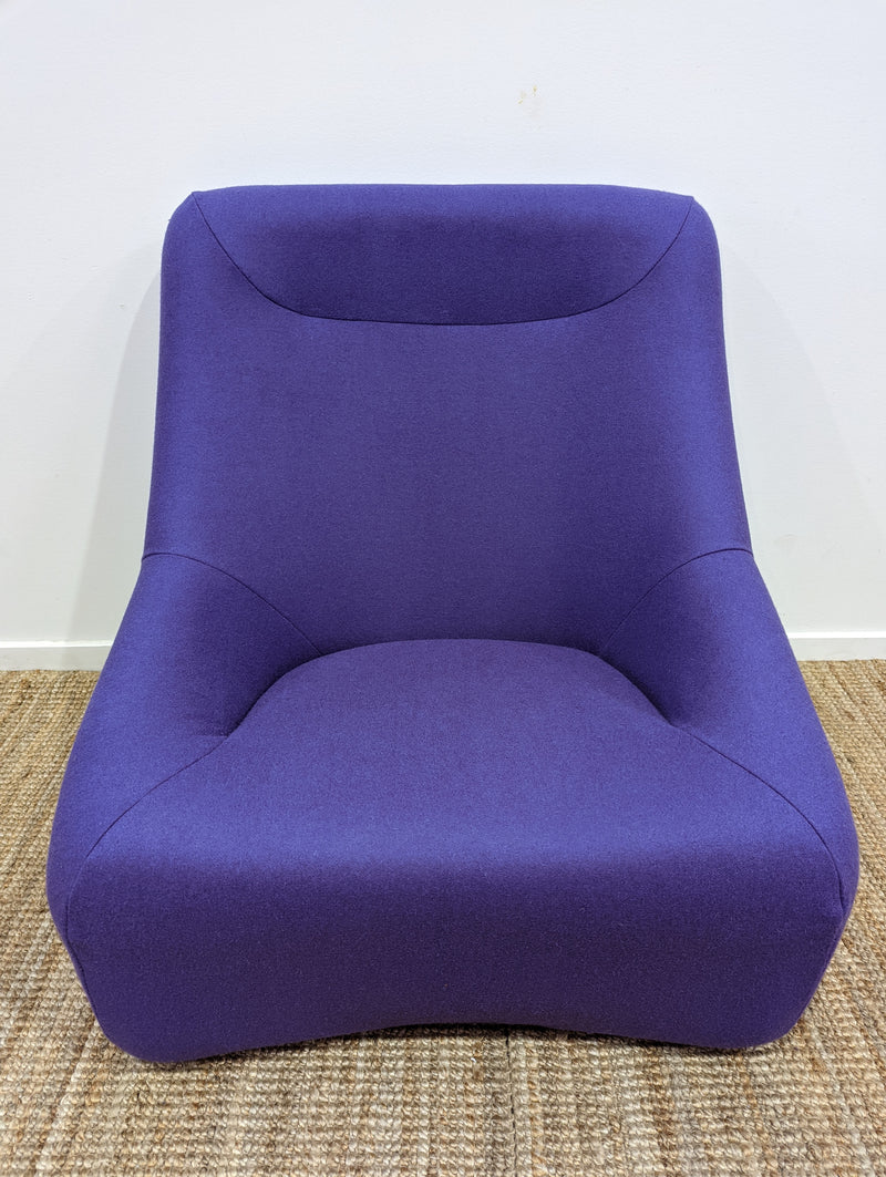 Authentic Featherston Uniroyal Numero 1V IV highback armchair purple Kvadrat wool fabric