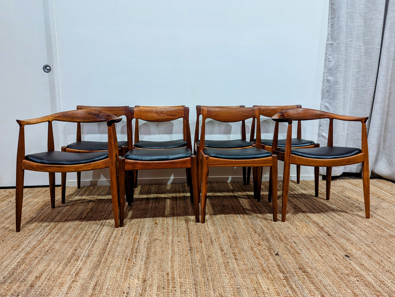 Danish Deluxe dining chairs set 8 fully restored Italian leather MCM Hans Wegner the chair carvers pair