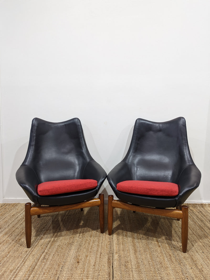 Danish Deluxe pair of Anita armchairs fully restored soft Italian leather