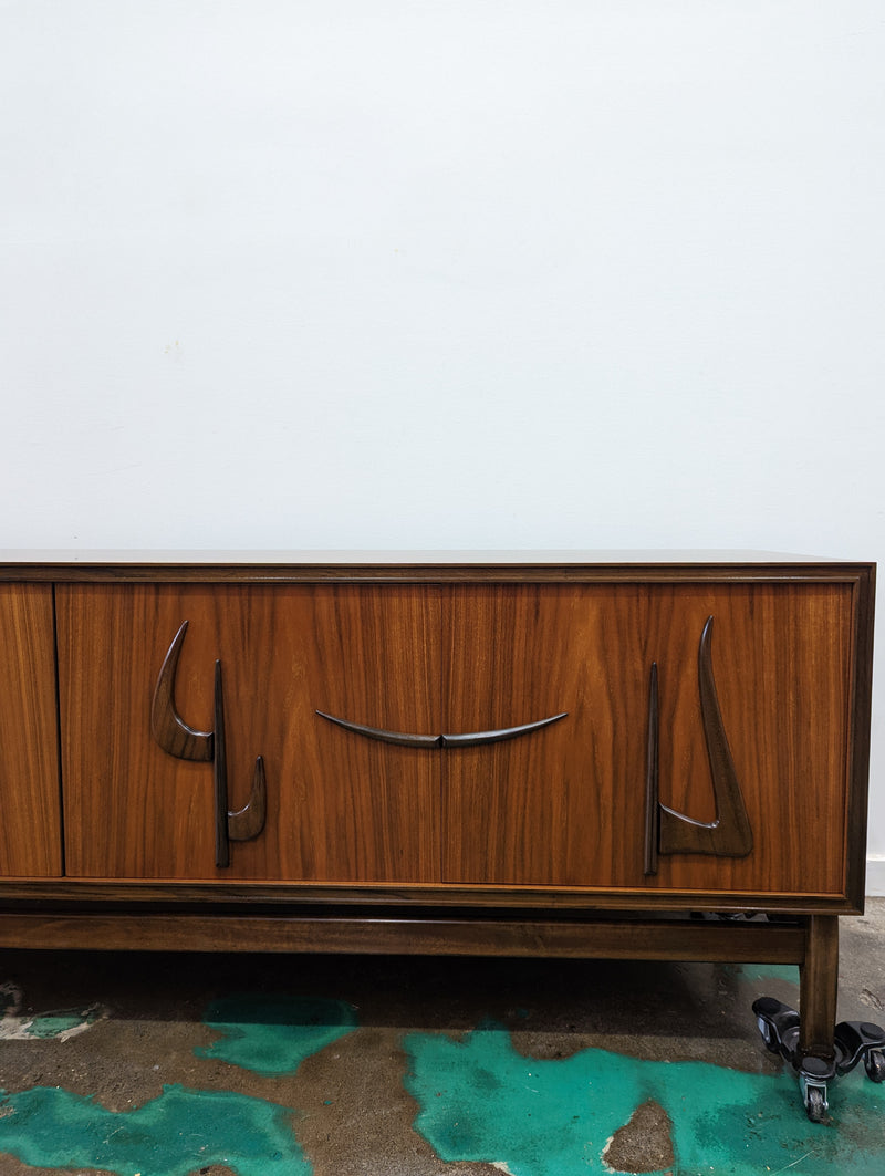 Australian MCM bespoke 4 door sideboard by Rudowski – Vintage Luxury