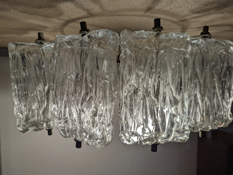 Italian MCM Chandelier in Murano Glass by Barovier Toso, circa 1950 small size (12 glass/tubes)