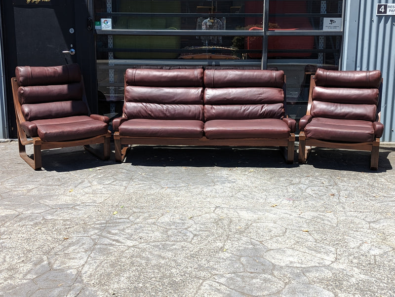 Tessa T4 sling full suite pair of armchairs matching large two seater authentic full aniline Italian soft leather ox blood red burgundy