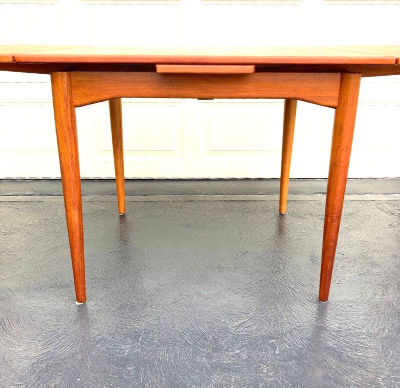 Parker 1960s extendable drop leaf square to rectangle table mcm