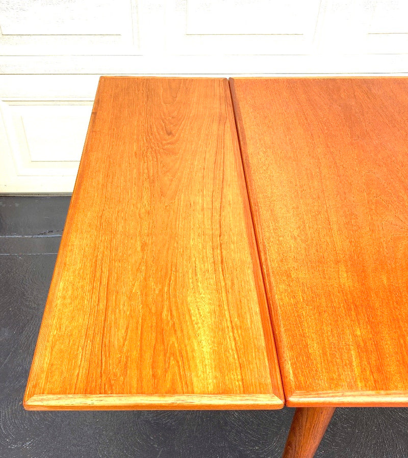Parker 1960s extendable drop leaf square to rectangle table mcm