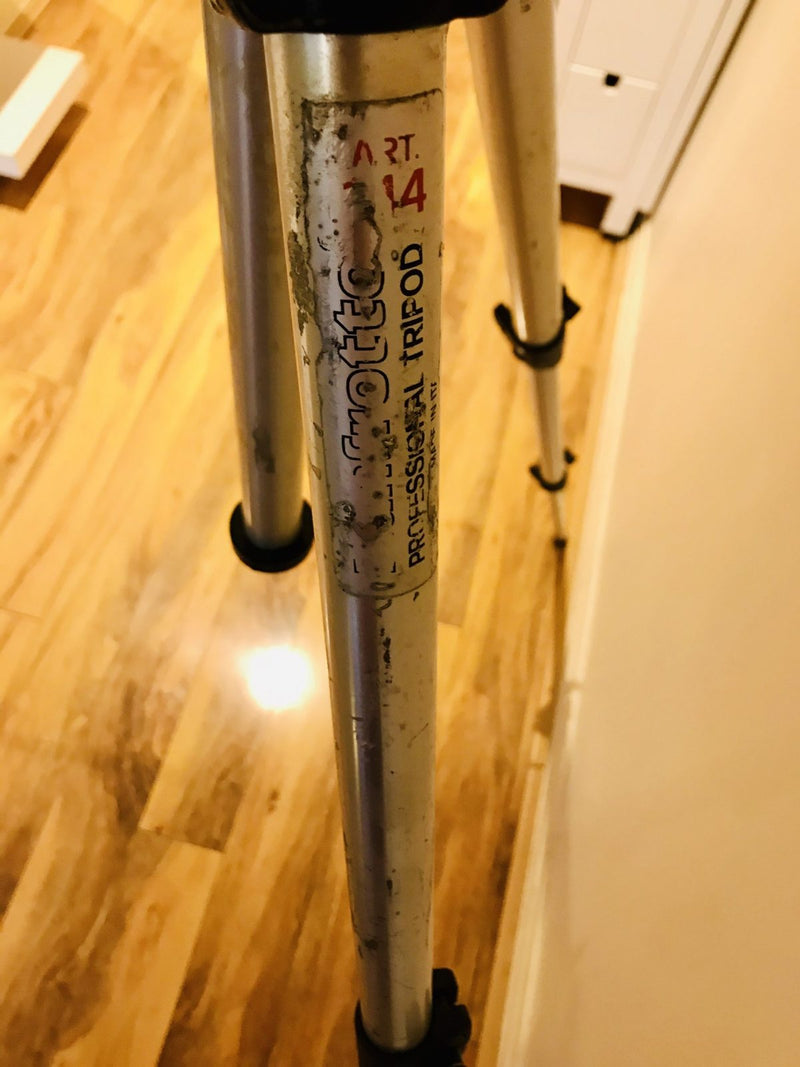 Beaulieu R16 film vintage movie camera manfrotto 144 tripod 128 pan