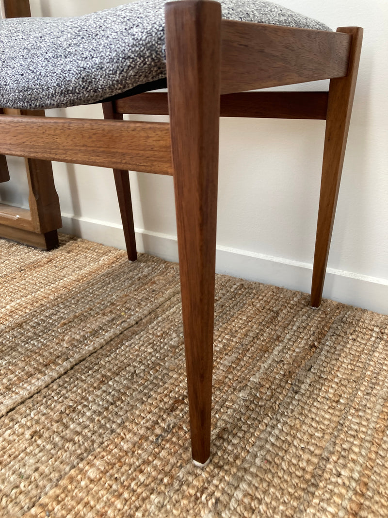 Authentic Parker stool for Nordic dresser table 1960s Shark mingle mangle