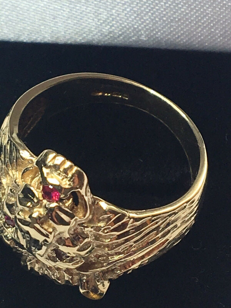 Solid 9 carat gold lion gents ring ruby made in England Birmingham