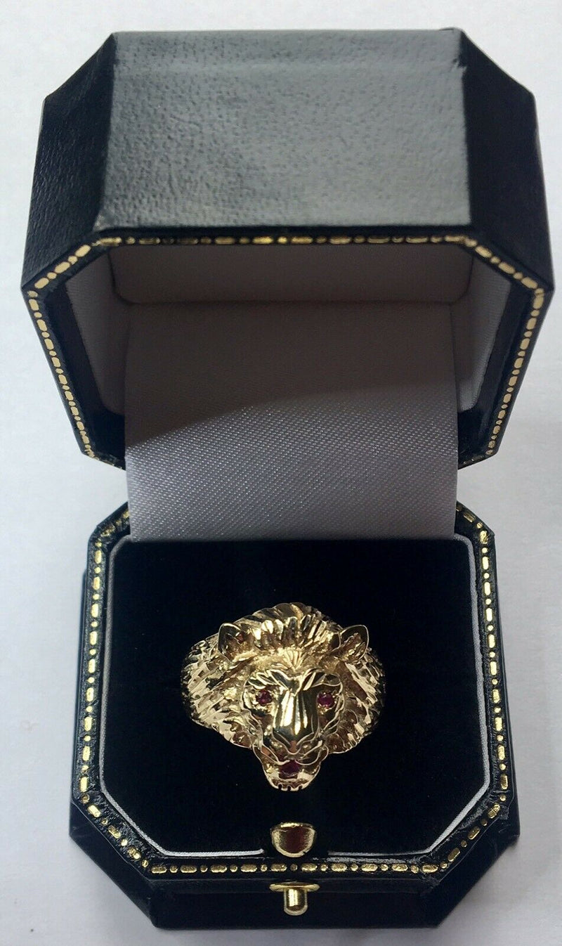 Solid 9 carat gold lion gents ring ruby made in England Birmingham
