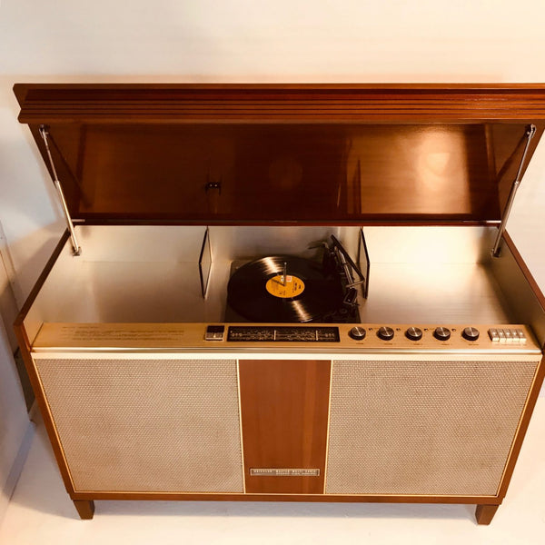 Hi-Fi Multi Sonic Stereo 11-102 Kreisler Radiogram Broadcast MWave radio Garrard vinyl stereo vintage MCM sideboard valve