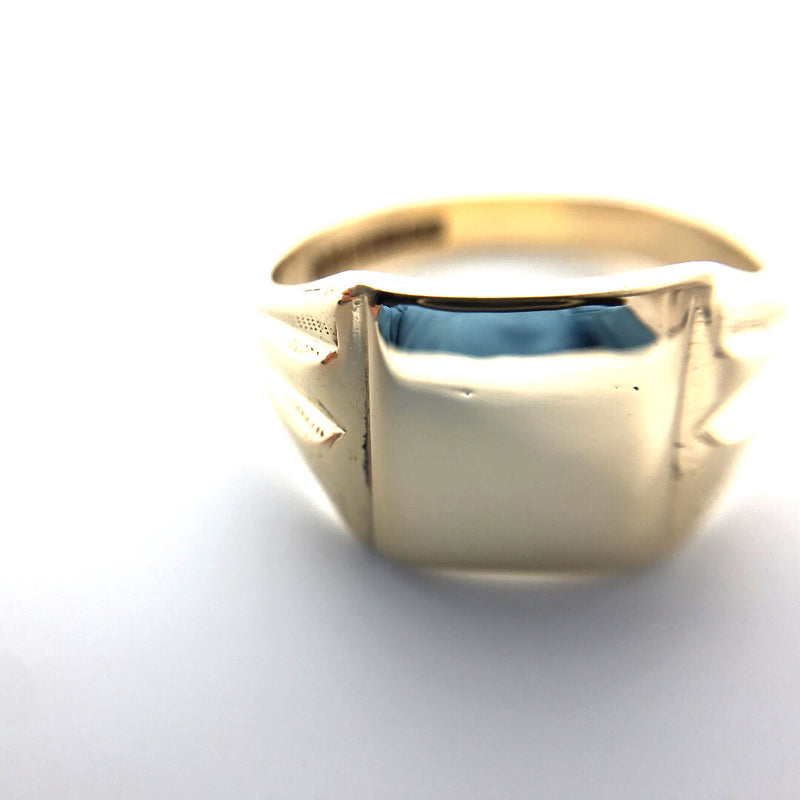 Rolling Square 9ct yellow gold gents mens signet ring size T England Birmingham 1950s