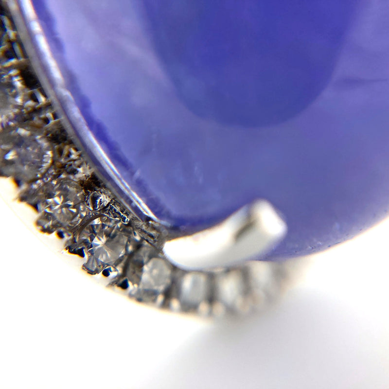 Custom made 18ct white gold with 21ct Tanzanite oval cabochon 60 round cut brilliant diamonds halo style ring