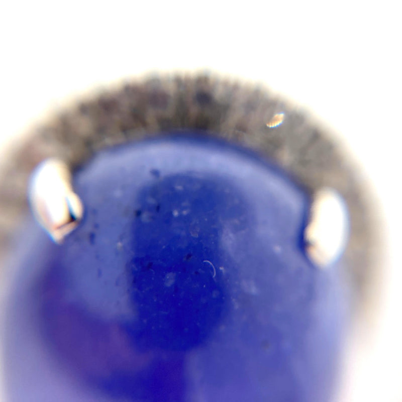 Custom made 18ct white gold with 21ct Tanzanite oval cabochon 60 round cut brilliant diamonds halo style ring