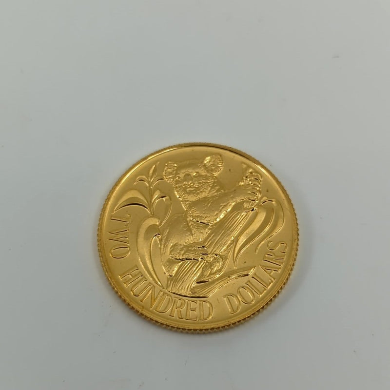 Royal Australian Mint $200 22ct gold coin Koala Queen Elizabeth II 1980