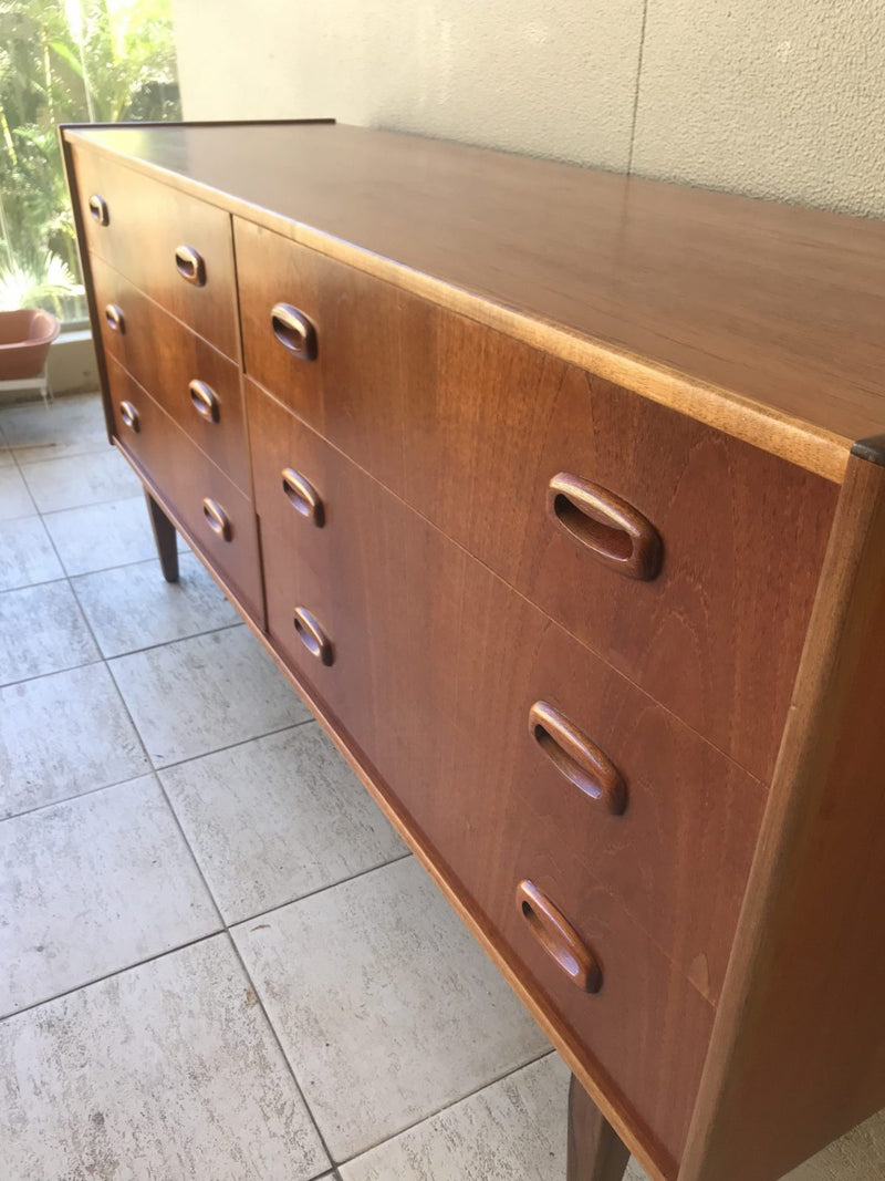 Parker 6 drawer dresser table Sideboard buffet 1960s Nordic vintage mcm Restored