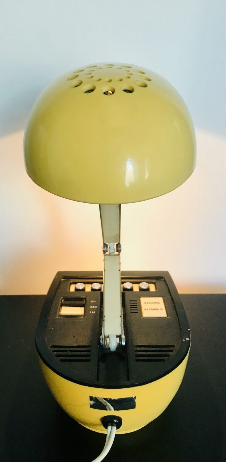 Timco Led Clock Radio Space Lamp Ivory Black 1970s retro Hong Kong