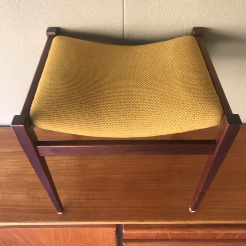 Authentic Parker stool for Nordic dresser table 1960s mustard yellow or black Italian leather